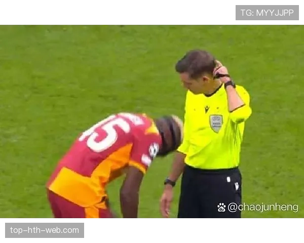 点球判罚规则拆解：哪些犯规行为真正符合法规条件？